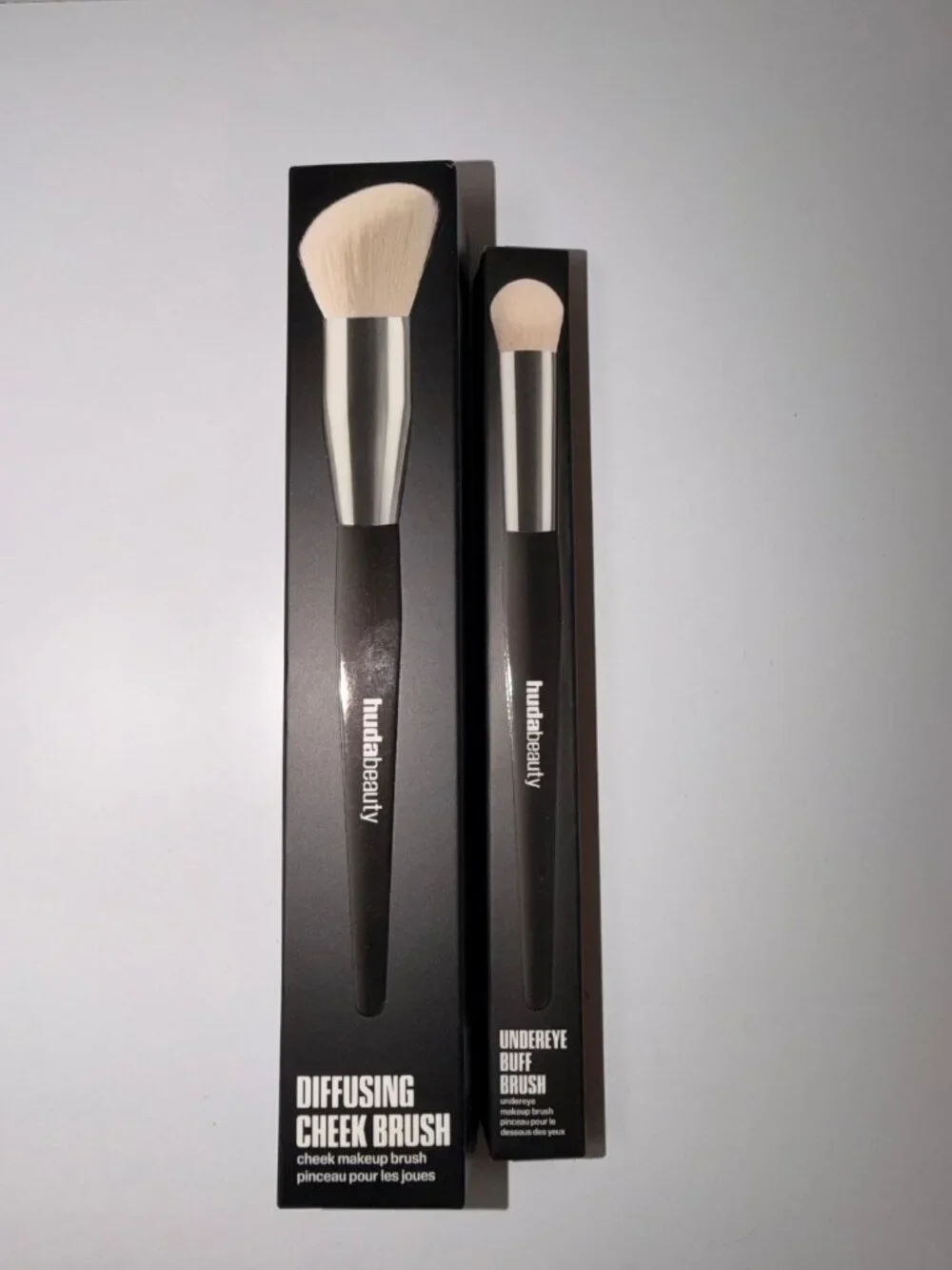 Huda Beauty Makeup Brush Duo Cheek & Undereye NIB